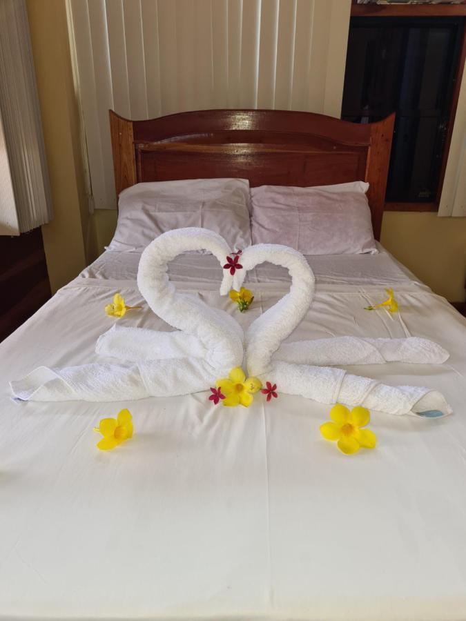 La-Familia Guest House Siquijor Eksteriør bilde